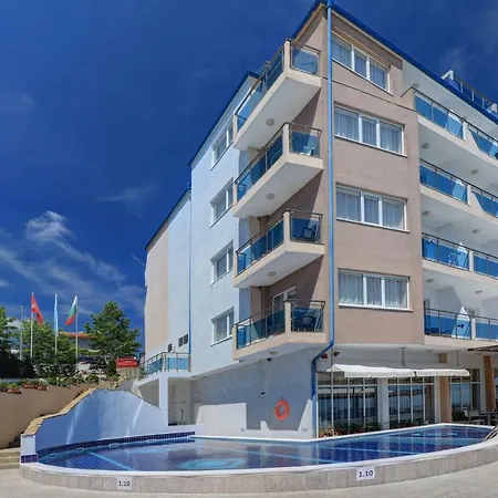Paraiso Hotel 3*