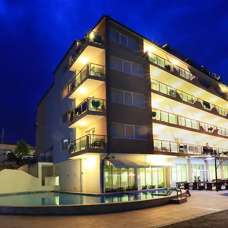 Paraiso Хотел 3*