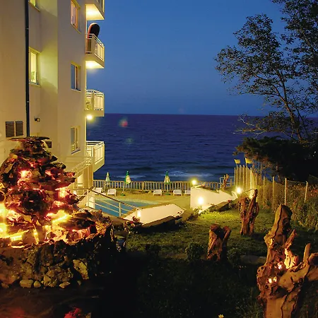 Paraiso 3* Obzor
