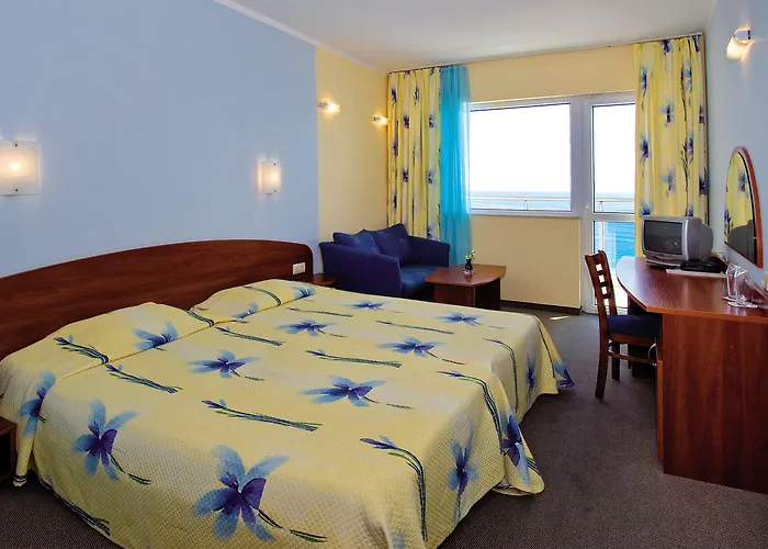 Paraiso Hotel 3*